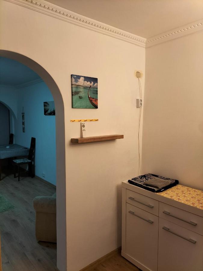 Regy Lägenhet Oradea Exteriör bild